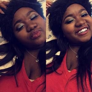 Meet your Posher, Alesha